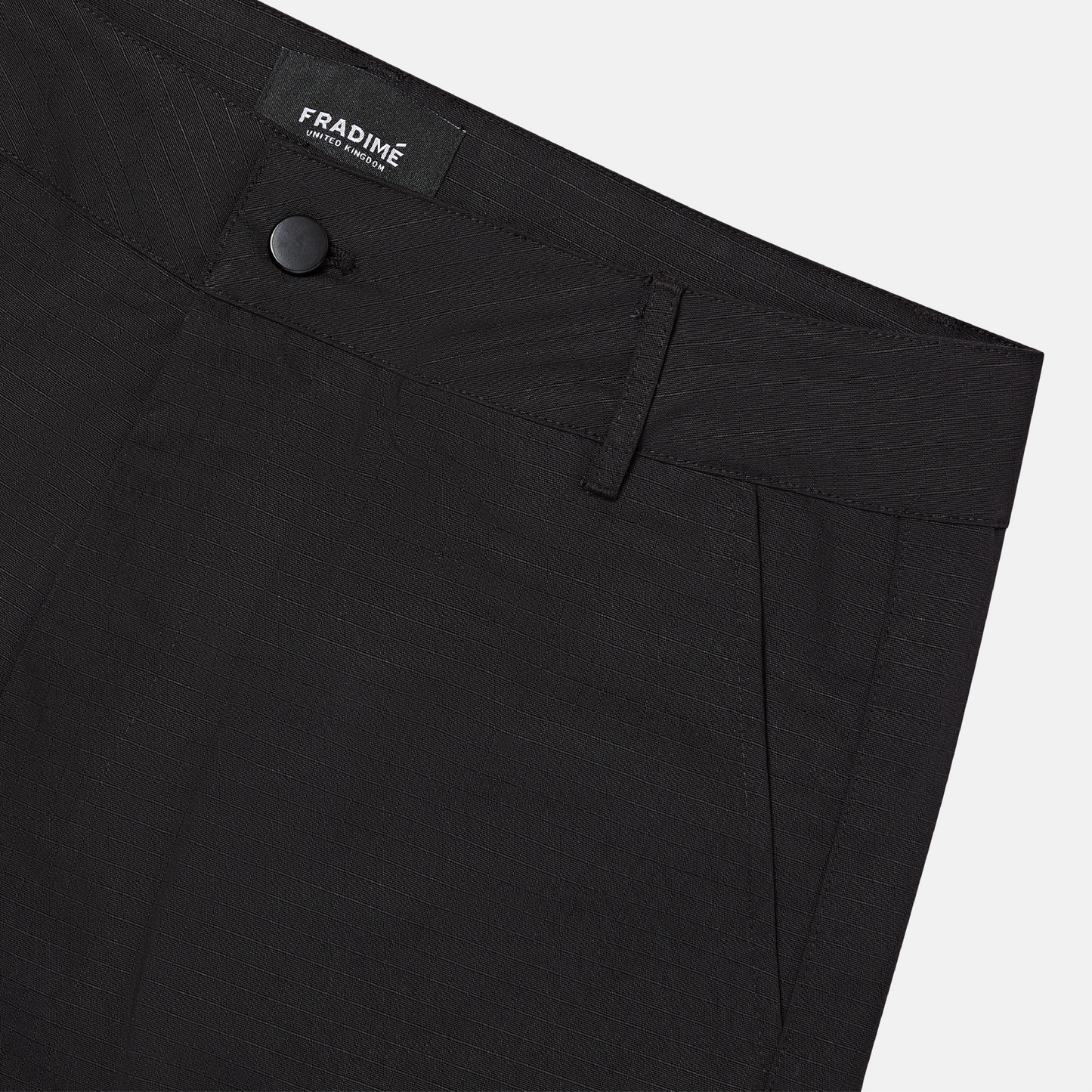 Fundamental small logo cargo pants